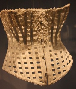 Waist Training in display